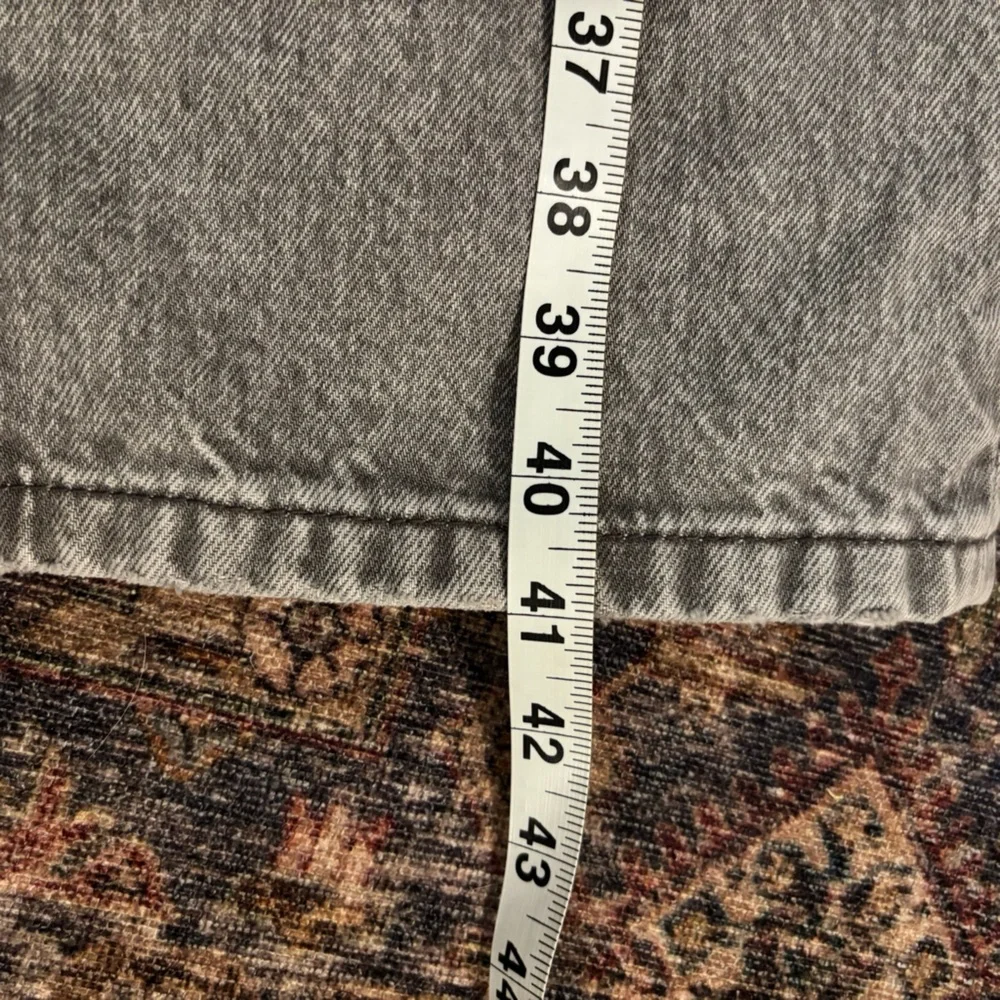 Zara High-Waisted Straight Leg Jeans - Grey Wash - Women’s Size 6 - Picture 8 of 9